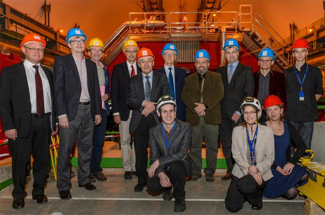 Wizyta delegacja Politechniki Warszawskiej w Europejskim Laboratorium Badań Jądrowych CERN